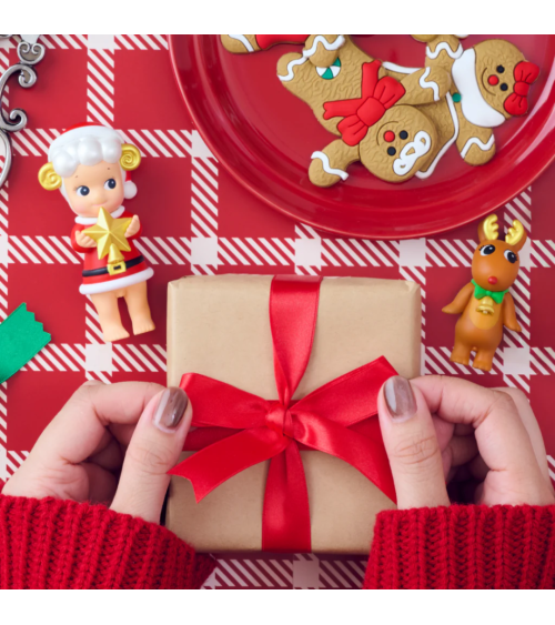 Sonny Angel Santa’s Little Helper