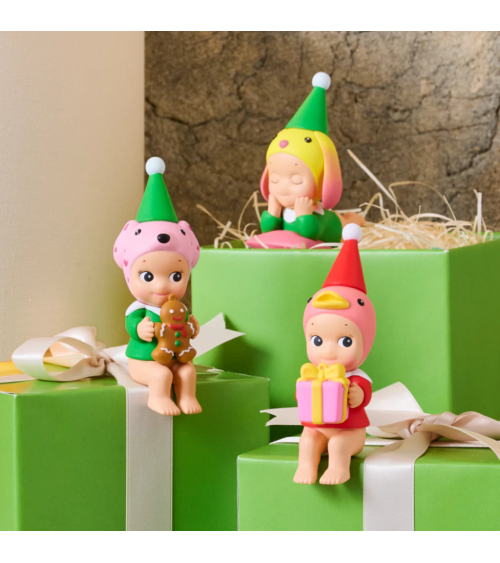 Sonny Angel Santa’s Little Helper